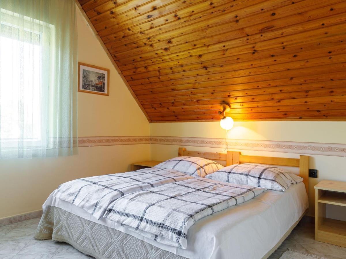 Holiday Home Jazmin By Interhome Balatonszarszo Eksteriør billede